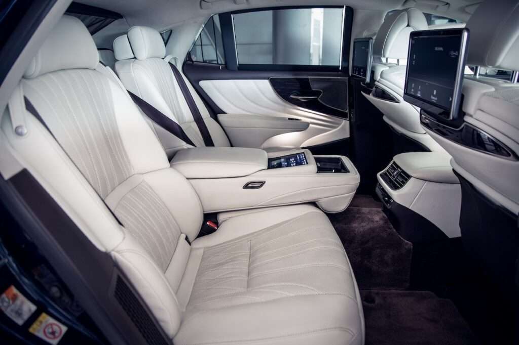 Unveiling Luxury: A Guide to Renting Stretch Limousines with JetBlack Transportations 2