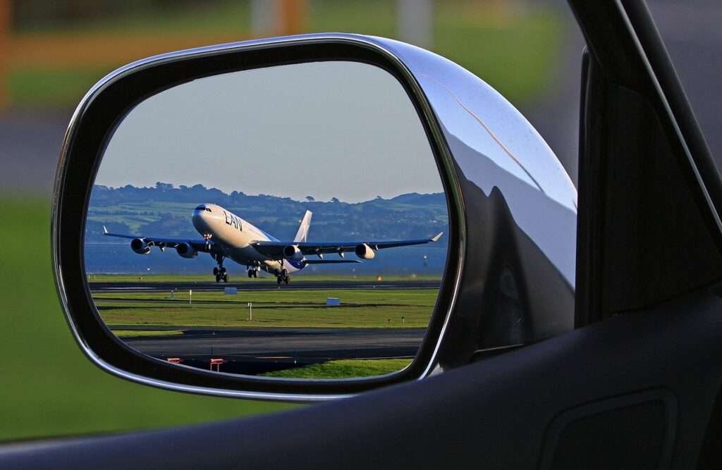 "Riding in Style: Discover the Best Airport Limousine Experience Near You with JetBlack Transportations!" 8