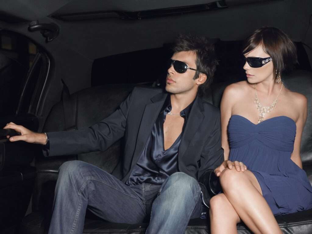 10 Reasons Why People Like Limousine Service NYC. 3